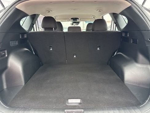 Used 2022 Hyundai Tucson SE image 25