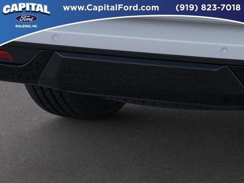 New 2026 Ford Expedition Platinum image 23