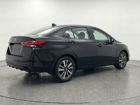 Used 2025 Nissan Versa SV FWD image 9