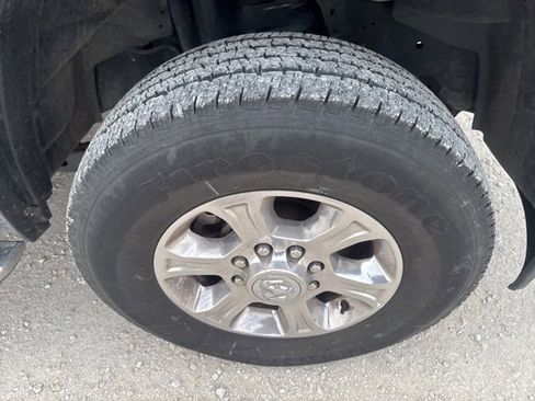 Used 2024 RAM 2500 Big Horn image 24