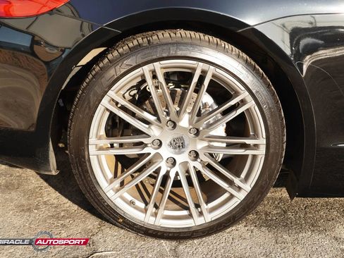 Used 2016 Porsche Boxster Black Edition image 11