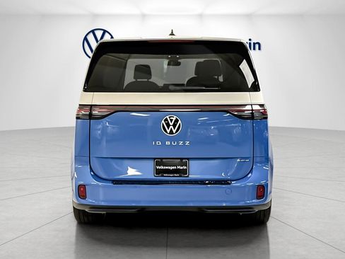 New 2025 Volkswagen ID. Buzz 1st Edition image 4