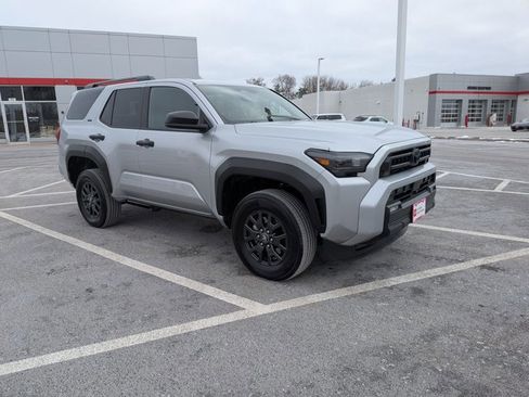 Certified 2025 Toyota 4Runner SR5 image 3