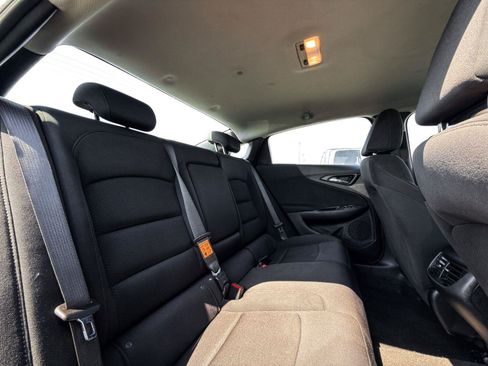 Used 2024 Chevrolet Malibu LT FWD image 21
