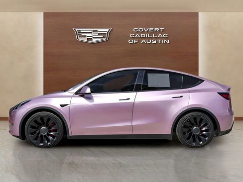 Used 2022 Tesla Model Y Performance AWD/4WD image 2