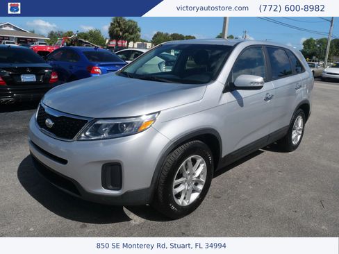 Used 2014 Kia Sorento LX FWD image 5