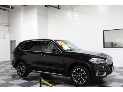 Used 2017 BMW X5 sDrive35i image 1