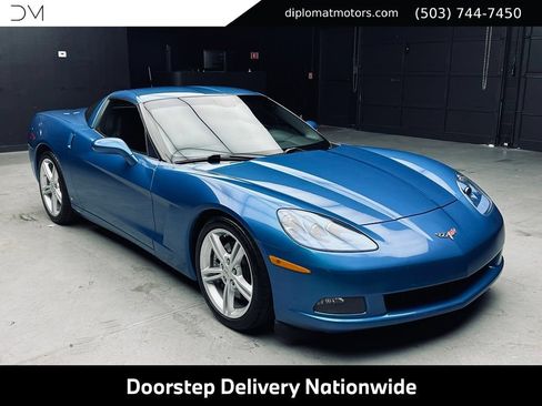 Used 2008 Chevrolet Corvette Coupe RWD image 9