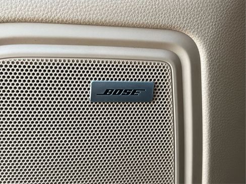 Used 2021 Porsche Macan AWD/4WD image 44