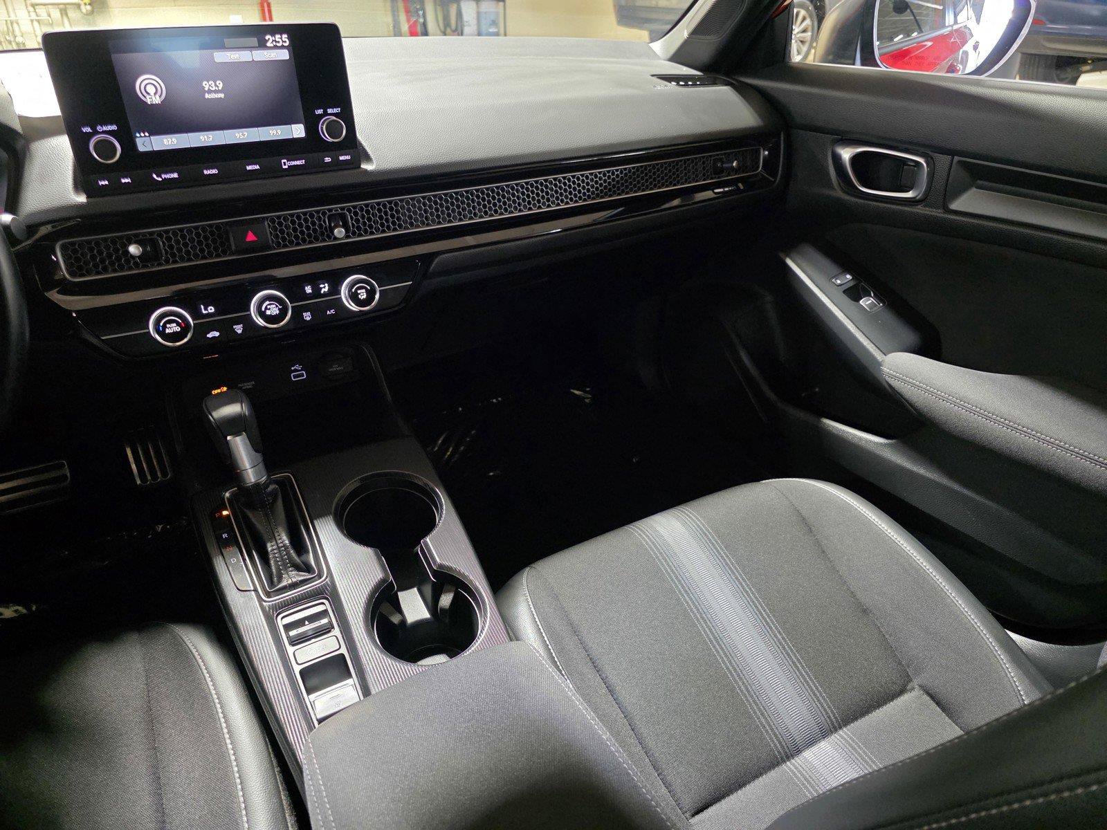Used 2024 Honda Civic Sport image 17