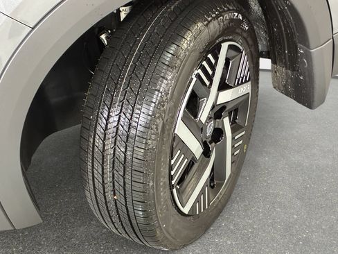 New 2027 Nissan Kicks SV w/ Cold Weather Package FWD image 29
