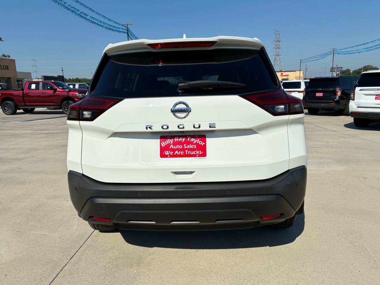 Used 2021 Nissan Rogue S FWD image 6