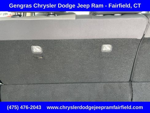 Used 2015 Toyota RAV4 Limited AWD/4WD image 31