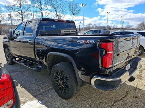 Certified 2025 Chevrolet Silverado 2500 LTZ w/ LTZ Convenience Package image 8