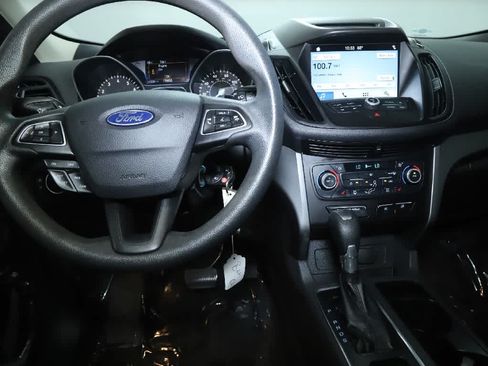 Used 2017 Ford Escape SE w/ Equipment Group 201A FWD image 30