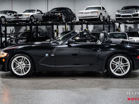 Used 2008 BMW M Roadster w/ Premium Pkg image 2