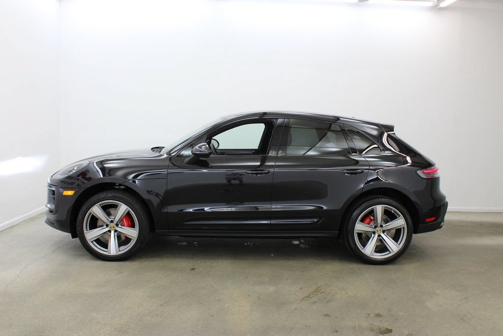 Used 2025 Porsche Macan S AWD/4WD image 2