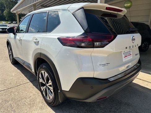 Used 2022 Nissan Rogue SV AWD/4WD image 10