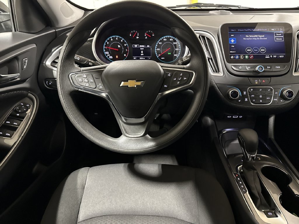 Used 2025 Chevrolet Malibu LT FWD image 11
