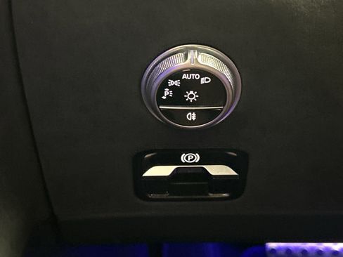 Certified 2025 Mercedes-Benz AMG GT 63 image 23