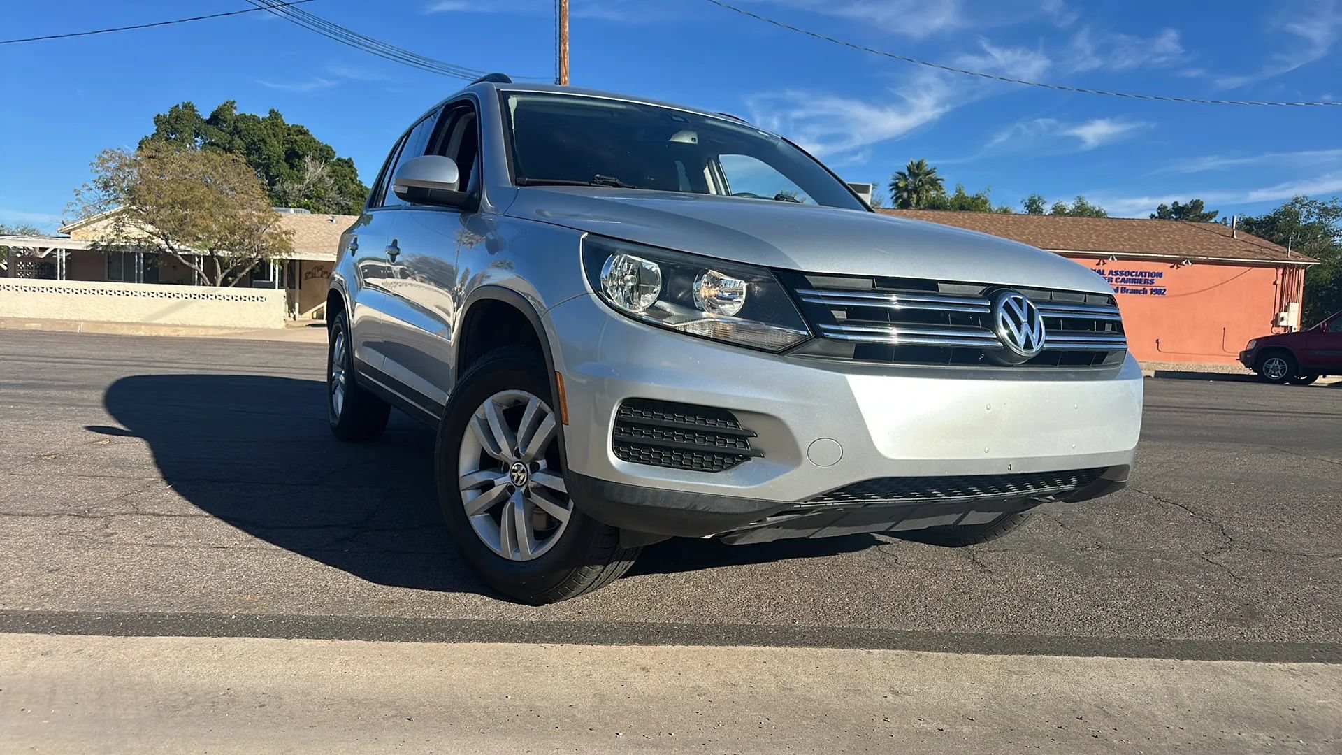 Used 2017 Volkswagen Tiguan S FWD image 15