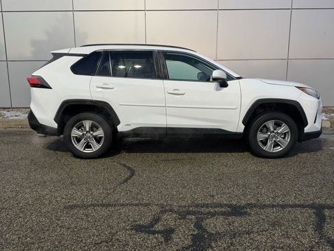 Certified 2024 Toyota RAV4 LE image 33