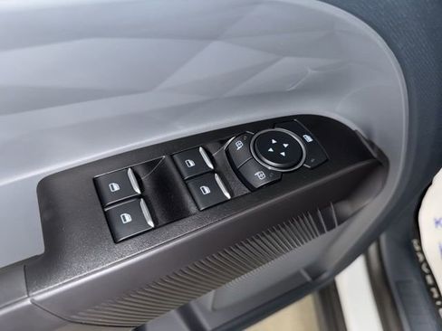 New 2025 Ford Maverick XLT w/ XLT Luxury Package image 12