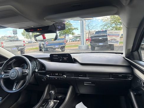 Used 2022 MAZDA MAZDA3 s AWD/4WD image 28