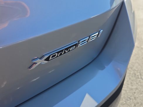 Used 2025 BMW X1 xDrive28i w/ M Sport Package image 6