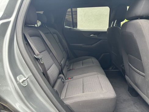 Used 2025 Chevrolet Equinox LT FWD image 39