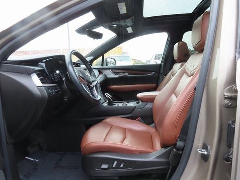 Used 2023 Cadillac XT5 Premium Luxury w/ Technology Package image 14