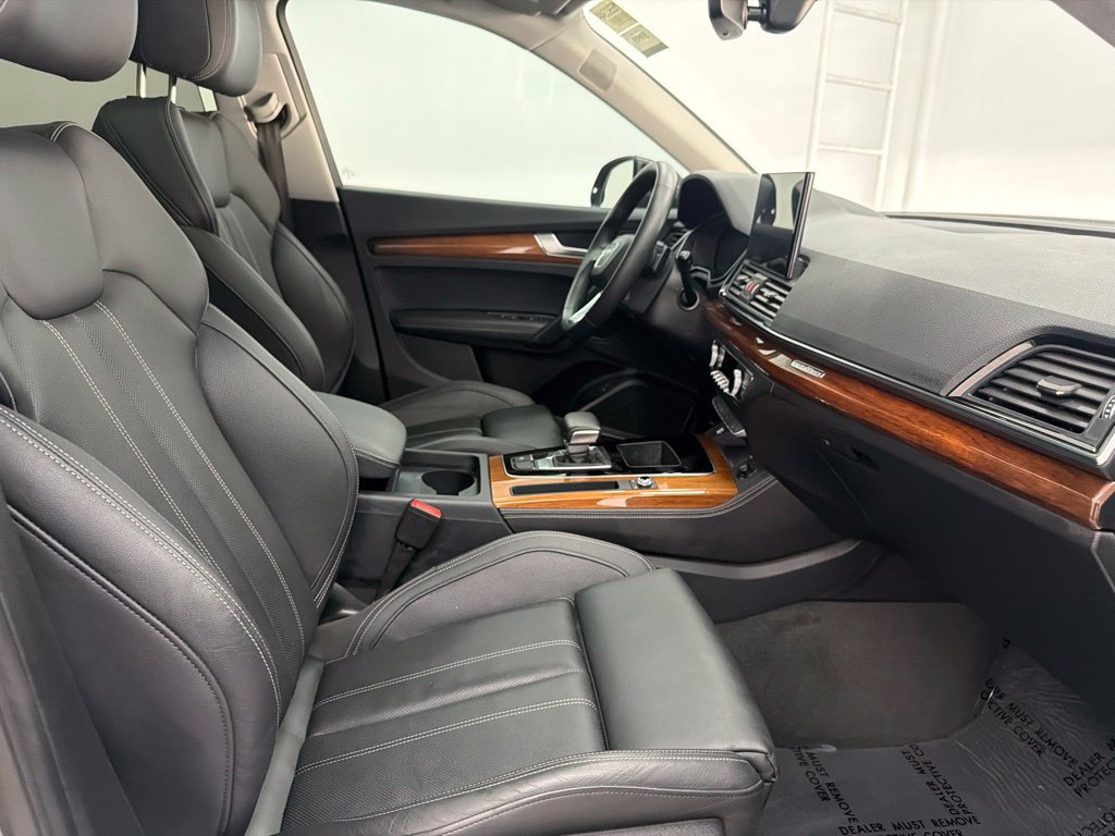 Used 2023 Audi Q5 2.0T Premium Plus AWD/4WD image 27