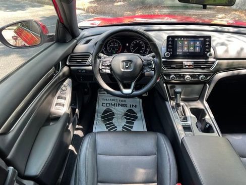 Used 2019 Honda Accord Sport image 30