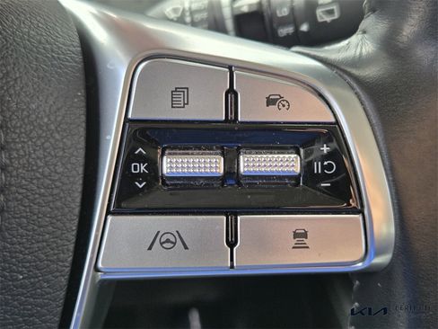 Certified 2024 Kia Telluride EX image 28