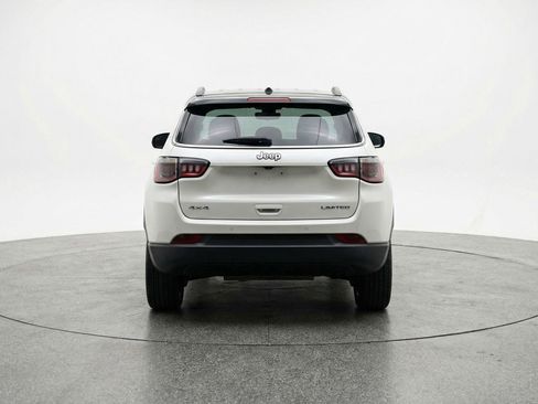 Used 2025 Jeep Compass Limited AWD/4WD image 7
