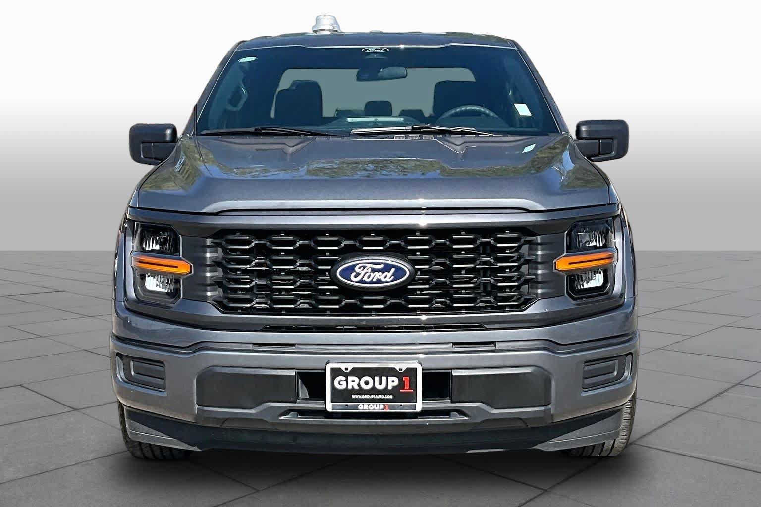 Used 2025 Ford F150 STX RWD image 3