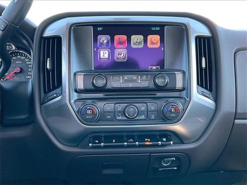 Used 2015 Chevrolet Silverado 2500 LT w/ LT Convenience Package image 17