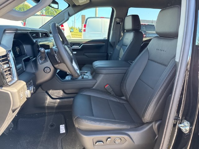 New 2026 GMC Sierra 1500 Denali AWD/4WD image 13