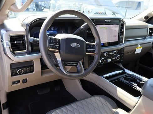 Used 2025 Ford F350 Platinum w/ Platinum Plus Package AWD/4WD image 20