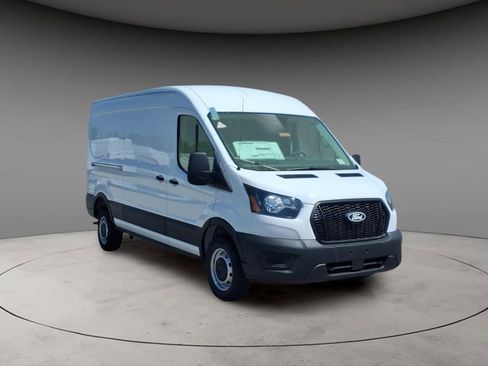 New 2026 Ford Transit 250 148 Medium Roof image 6