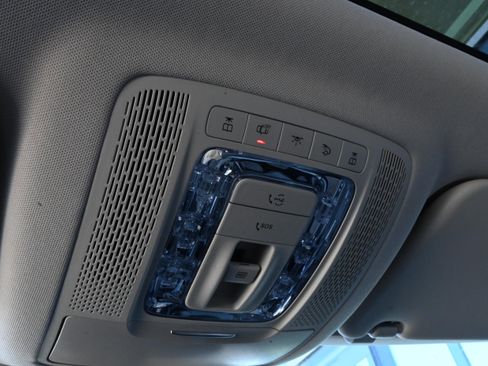 Used 2020 Mercedes-Benz GLS 580 4MATIC image 38