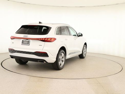New 2025 Audi Q5 Premium image 6
