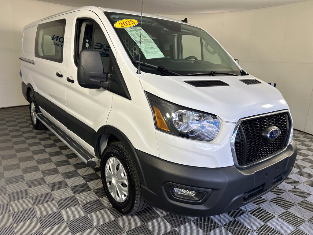 Used 2025 Ford Transit 250 Low Roof w/ Exterior Upgrade Package RWD image 3