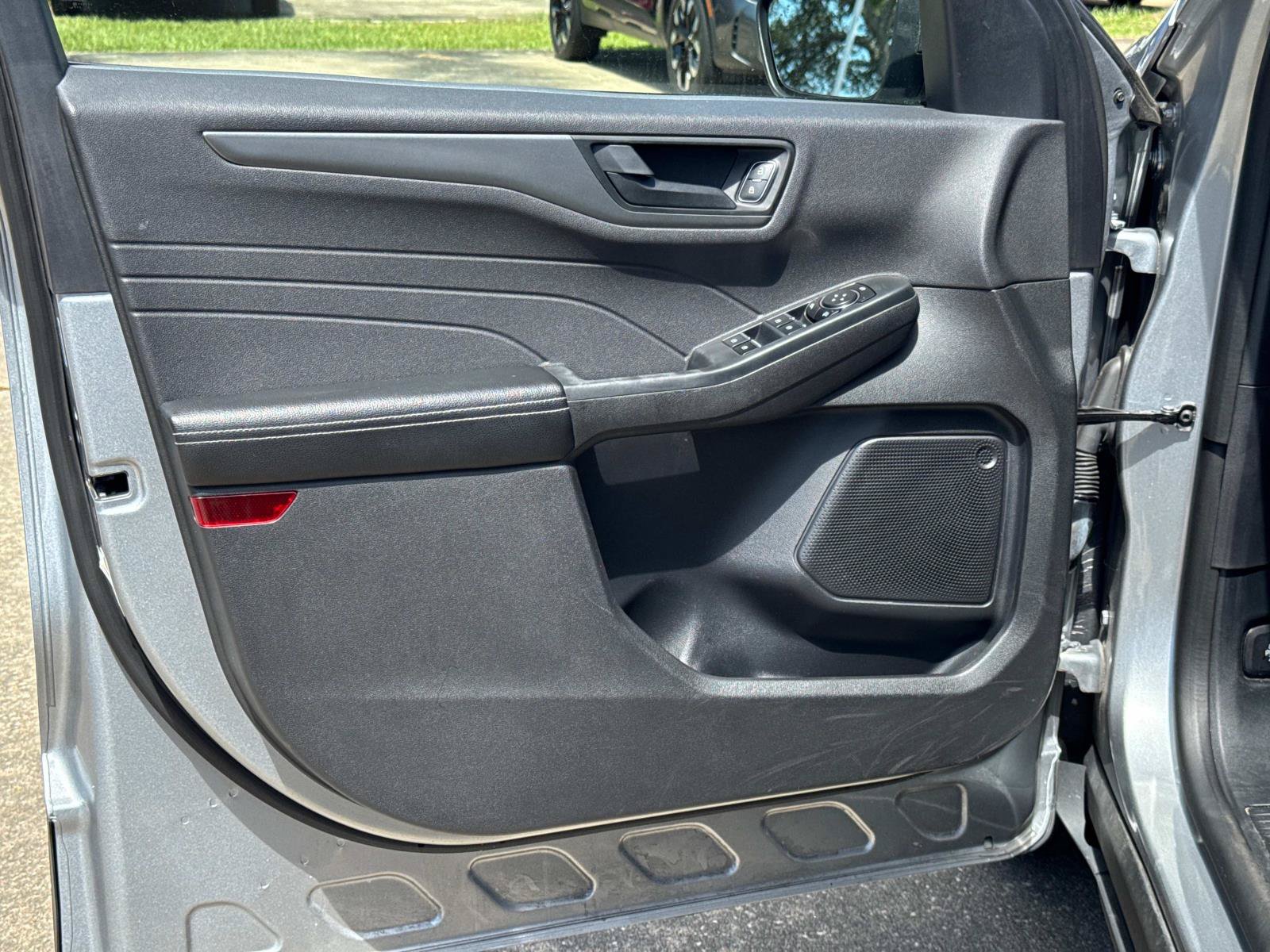Used 2023 Ford Escape Active FWD image 16