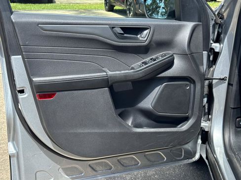 Used 2023 Ford Escape Active FWD image 16