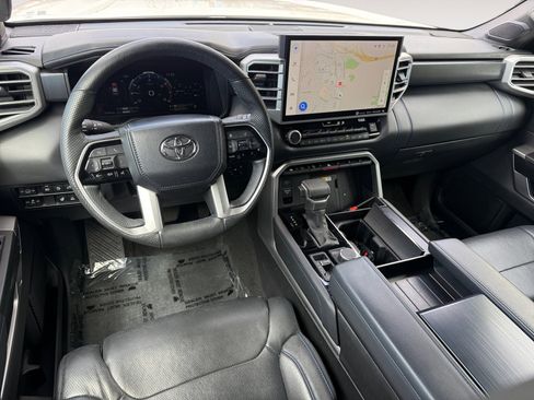 Used 2024 Toyota Sequoia Platinum AWD/4WD image 15