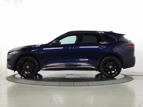 Used 2022 Jaguar F-PACE S image 2