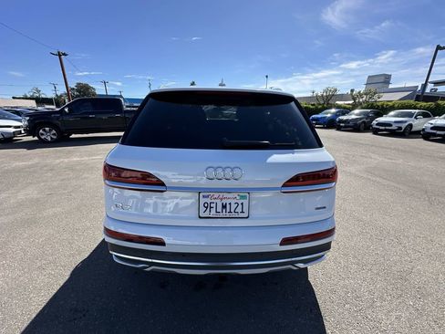 Used 2023 Audi Q7 3.0T Prestige AWD/4WD image 34