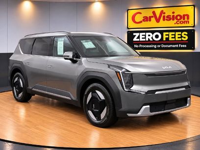 Used 2024 Kia EV9 Wind