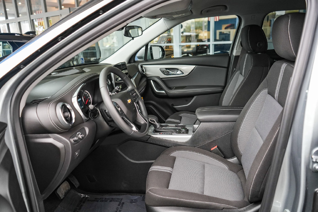 New 2026 Chevrolet Blazer LT AWD/4WD image 14